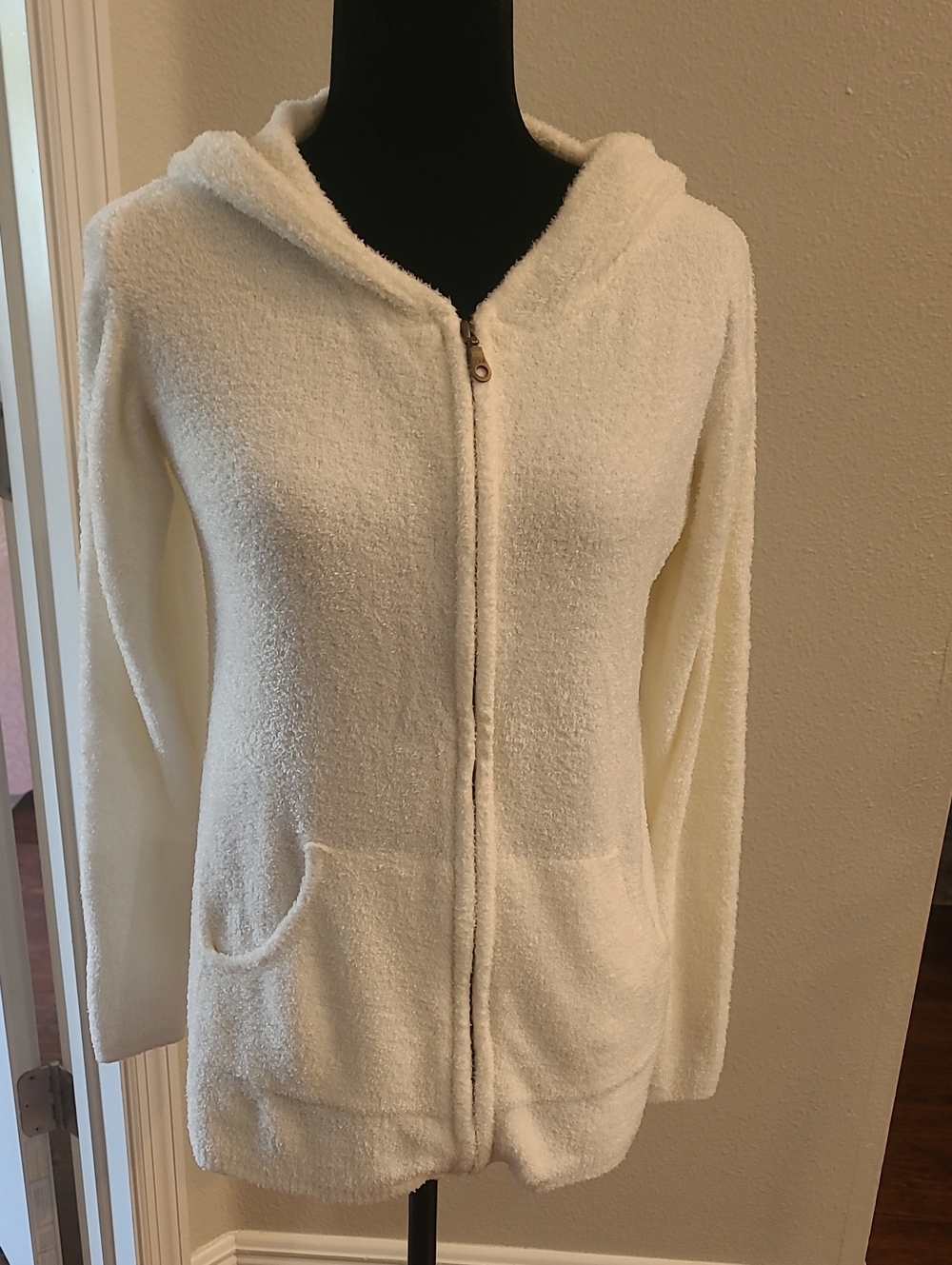Barefoot Dreams Cozy White Hooded Zip-Up Jacket Size L